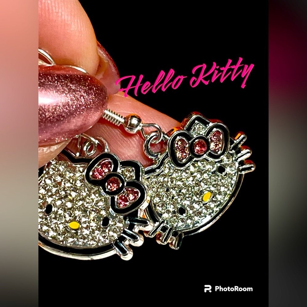 Cute cartoon Kitty earrings rhinestone with stainless hooks